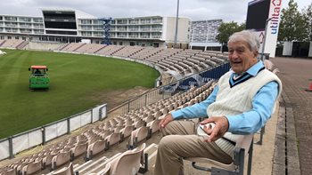 Dorset care home resident has wicket wish come true