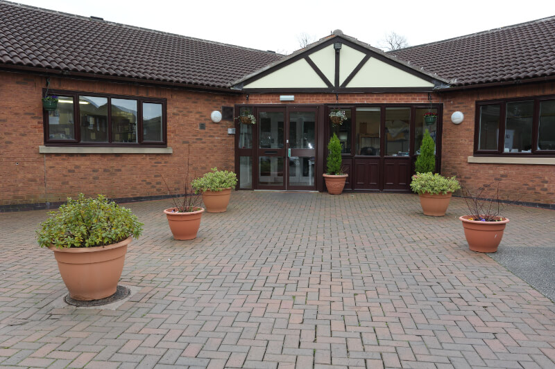 station-house-care-home-crewe-cheshire-care-uk