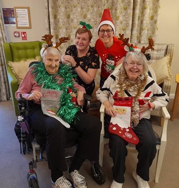 Eye care home invites community for a merry good time