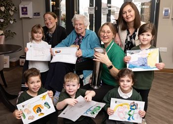 Market Harborough care home welcomes pupils to bury time capsule