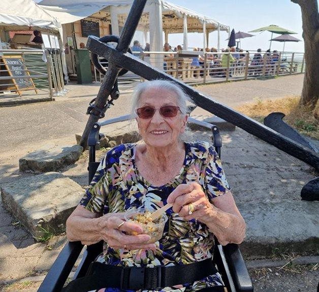 Cambridge care home resident’s seaside dreams come true