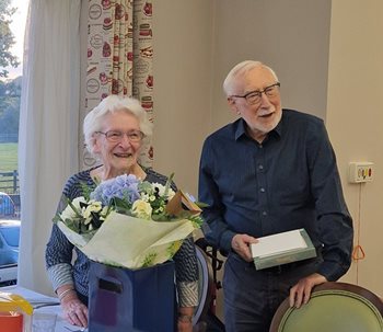 “Stick with it” – the secret to a long marriage according to Sidcup care home resident on  his 60th wedding anniversary