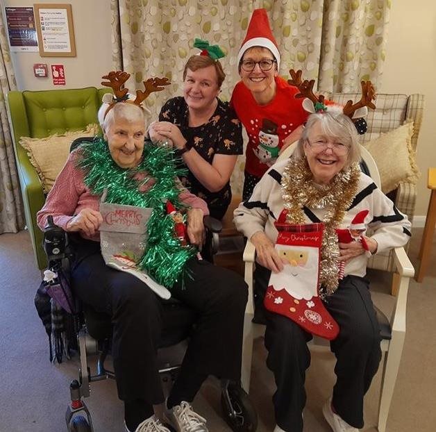 Bury St Edmunds care home invites community for a merry good time