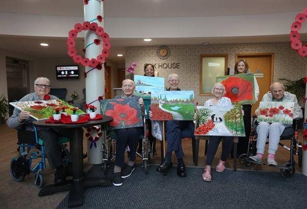 Slough care home creates spectacular poppy display 