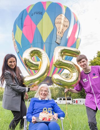 Sway care home resident’s wish to ride in a hot air balloon comes true