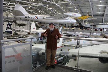 Newmarket care home residents visit WWII museum