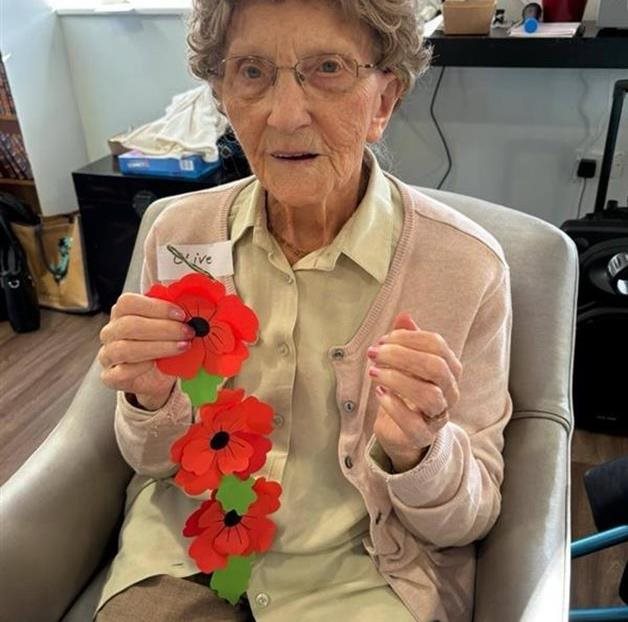 Leatherhead care home honours Remembrance Day with local community