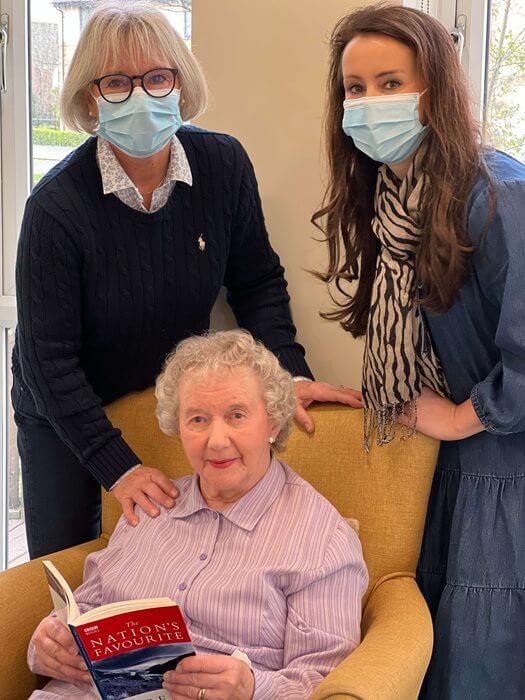 Resident Doris was delighted to share her favourite poems with her daughter Rosemary, and granddaughter Lizzie, as part of Long Lost Hobbies.