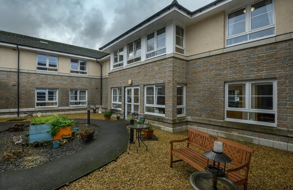 caledonian-court-care-home-in-larbert-falkirk-scotland-care-uk