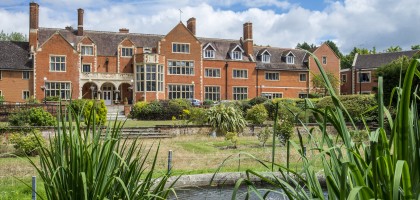 Leatherhead care home helps town become dementia friendly