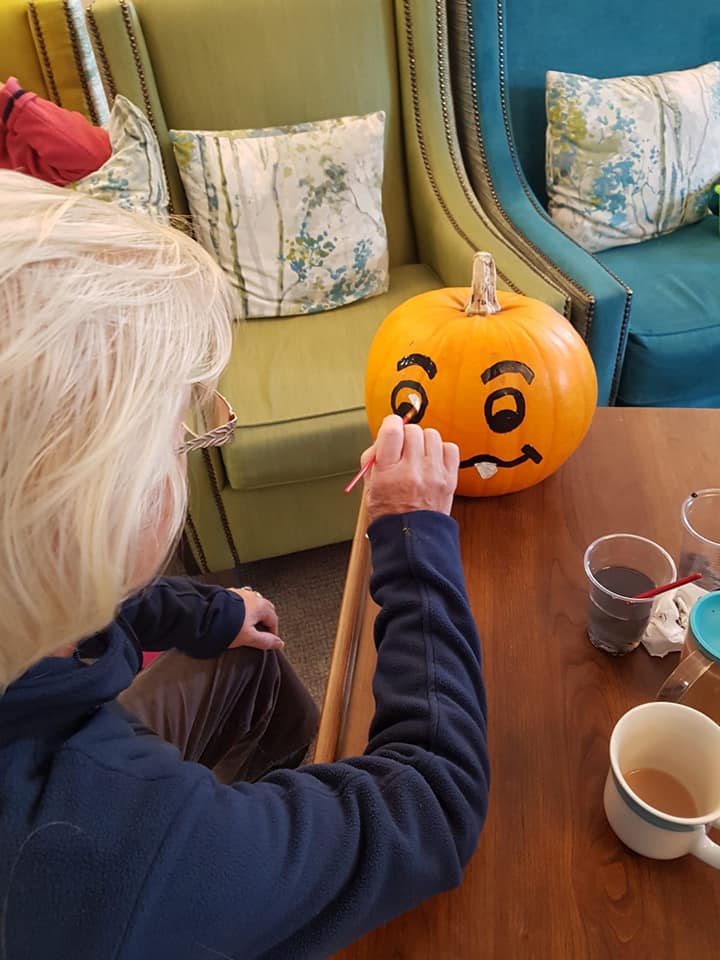 Care Assistant - pumkin-painting_1 image