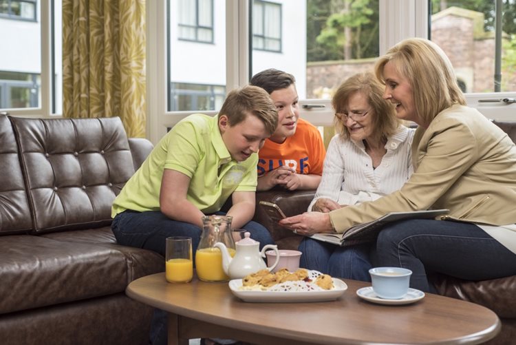 It’s time for a cuppa at Abney Court