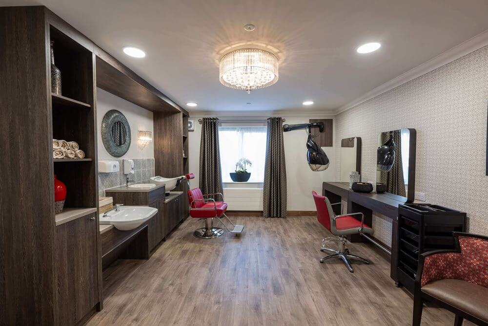 Charlton Lodge - Charlton Lodge salon