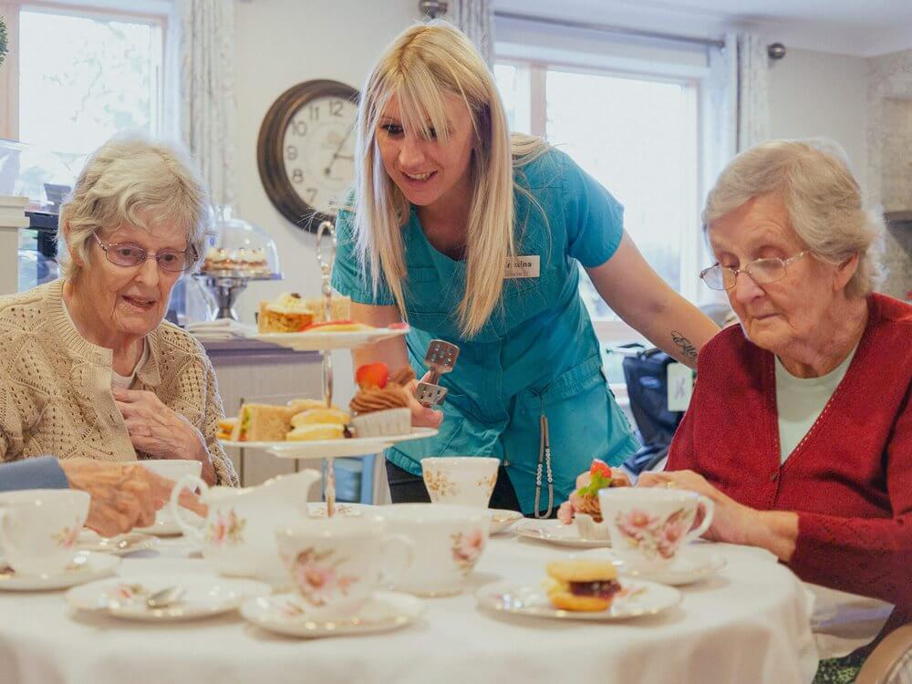 Mountbatten Grange - Mountbatten Grange afternoon tea